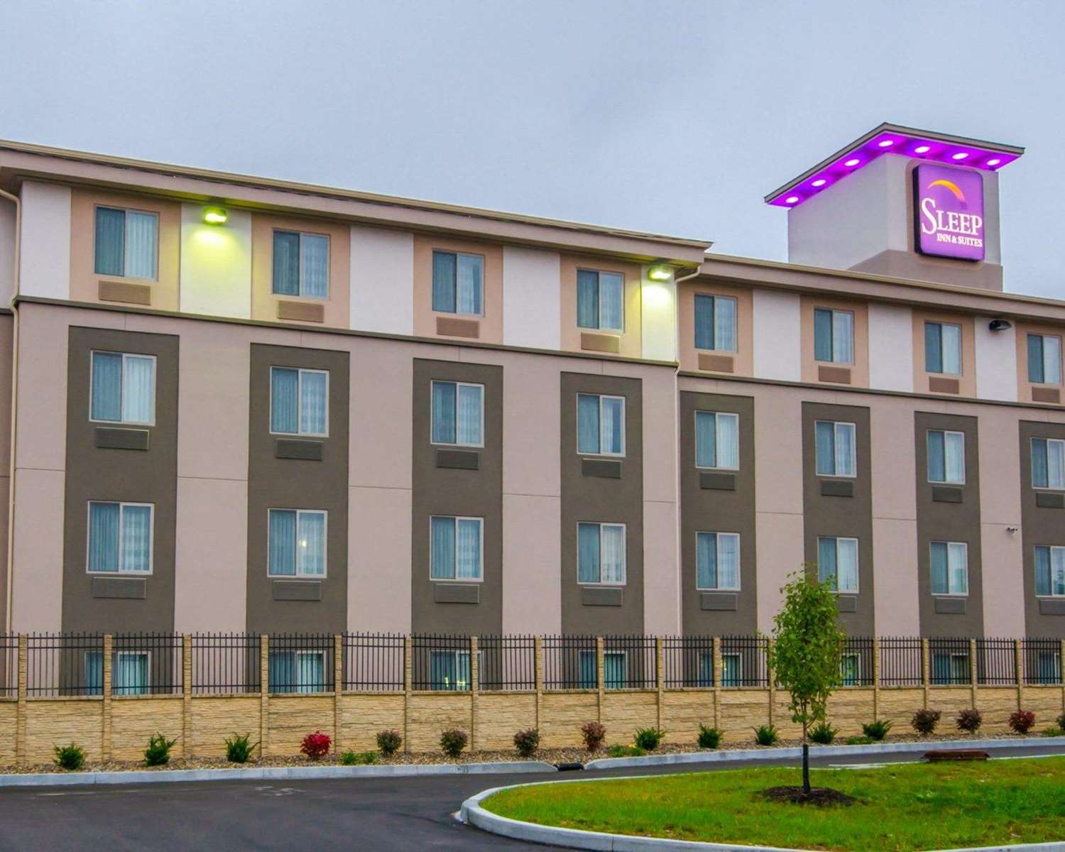 斯利普套房酒店暨市区会议中心(Sleep Inn & Suites and Conference Center Downtown) 图片4
