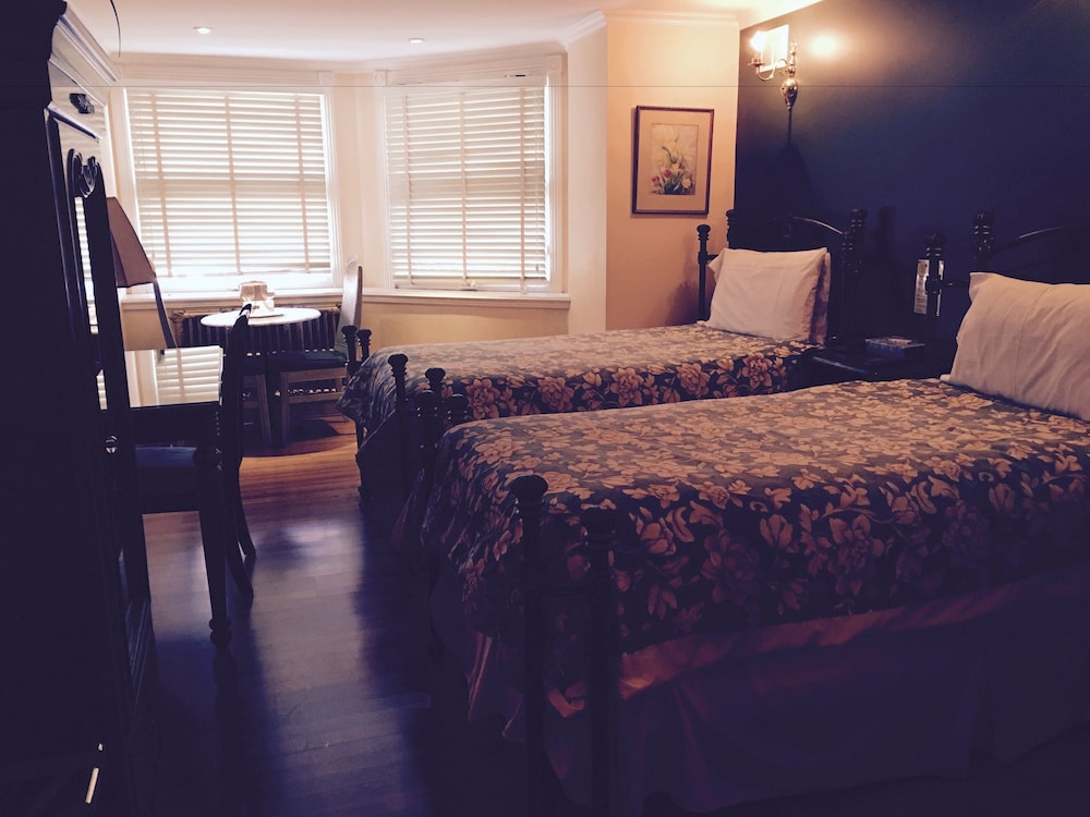 Manoir Sherbrooke 23/71
