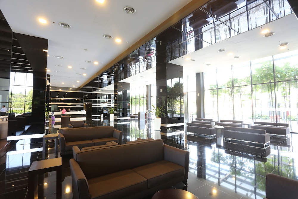 e.City Hotel at OneCity 27/43