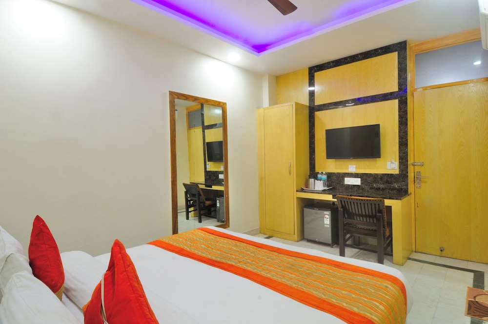 Hotel All iz Well 25/52