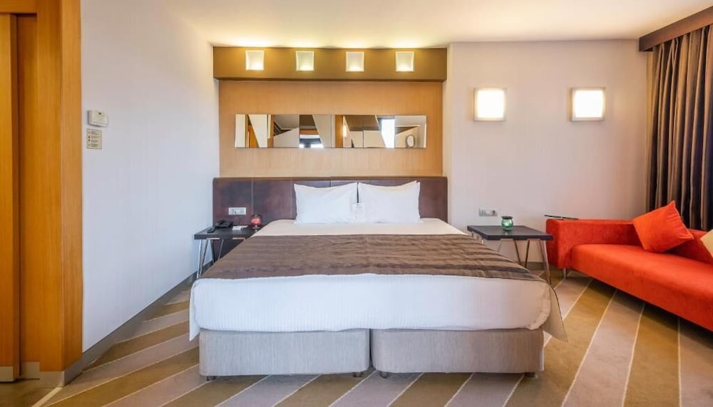 Point Hotel Taksim 21/68