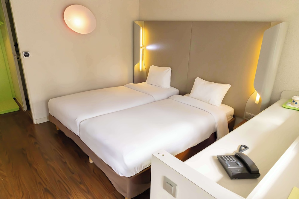 Hotel Campanile Toulouse Blagnac Aeroport 15/66