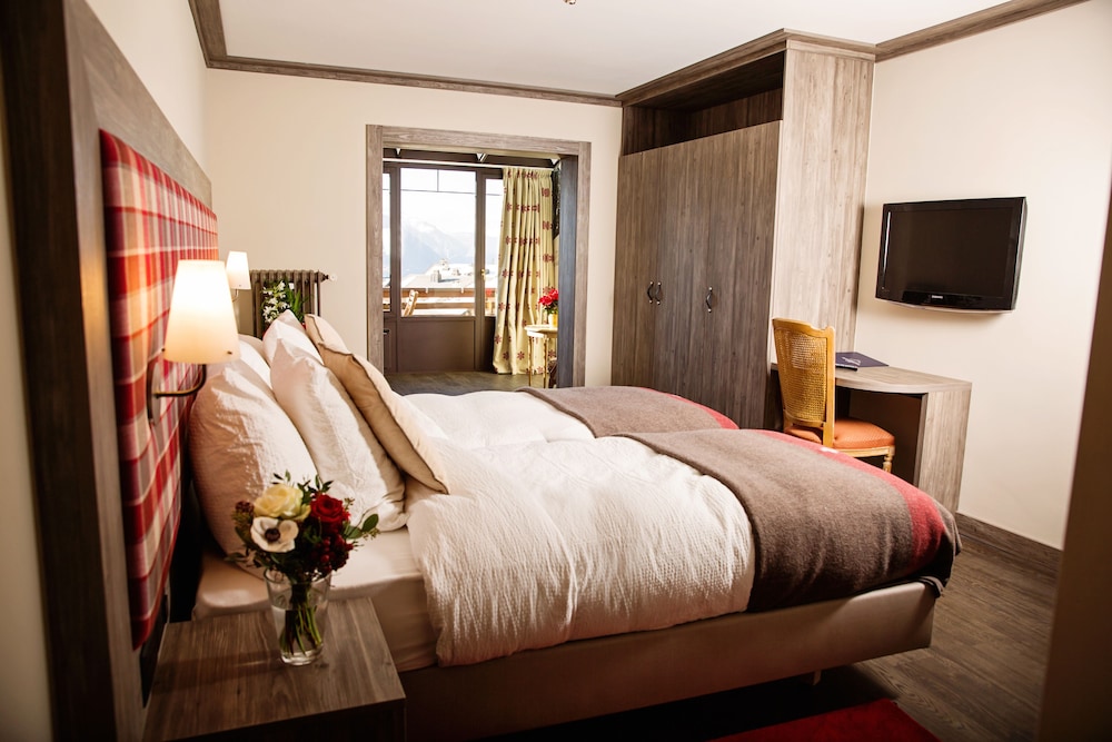 Hotel Bristol 14/47