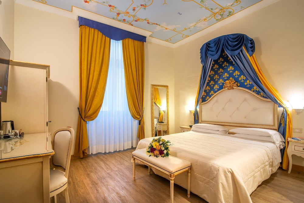 CLASSIC, DOUBLE OR TWIN BED