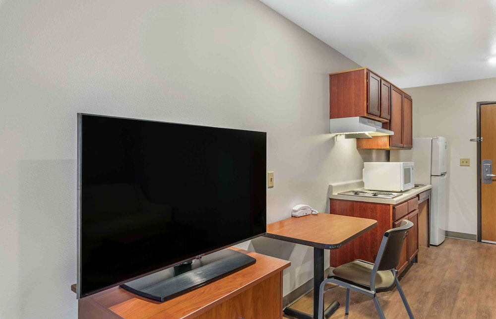 Studio 6 Extended Stay Little Rock Southwest AR 35/50