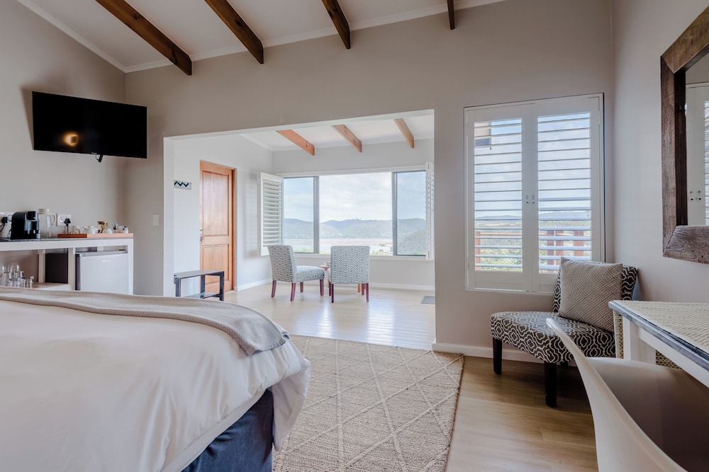 Elephant Hide of Knysna Guest Lodge 13/37