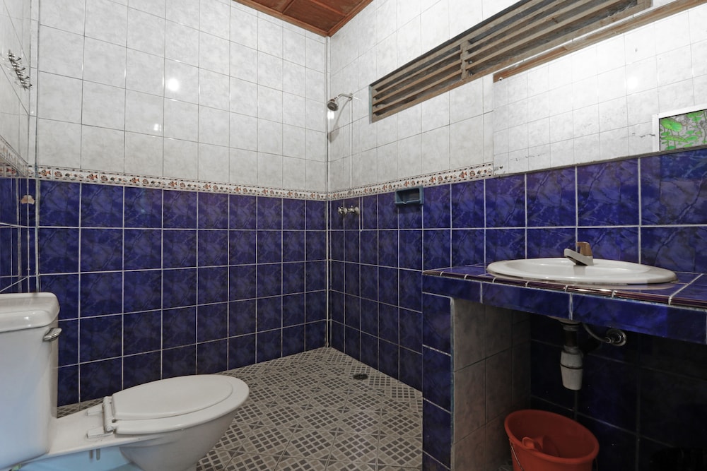 Bagus Bay Guest House 50/53