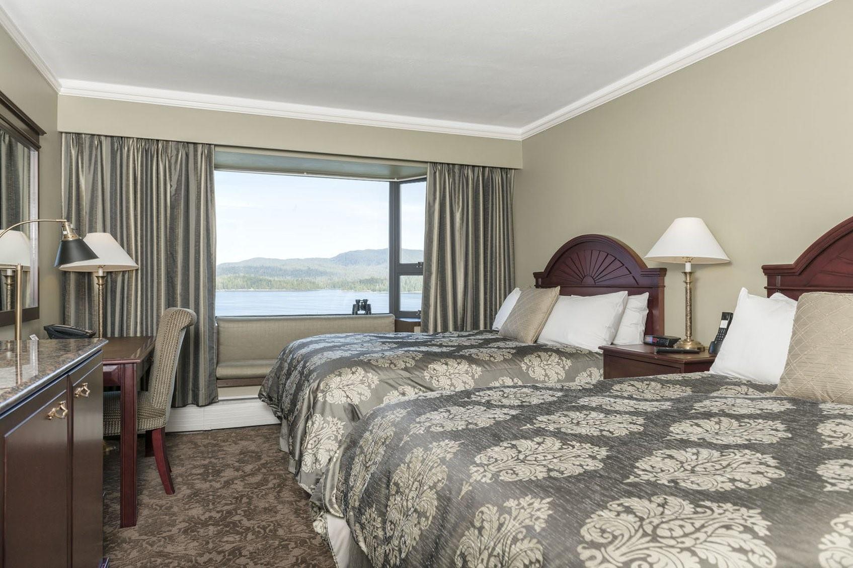 Crest Hotel 7/25