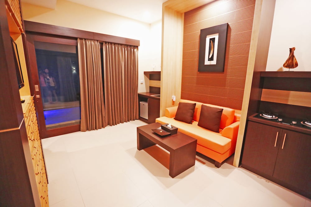 Luxotic Private Villa and Resort 12/50