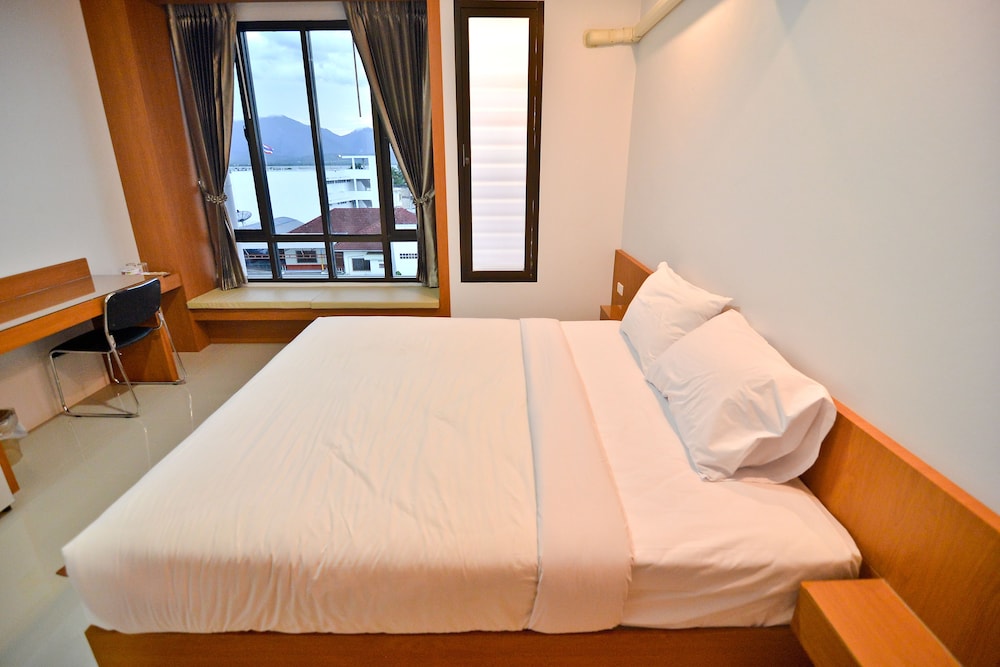 Sabuy Best Hotel Phayao 12/43