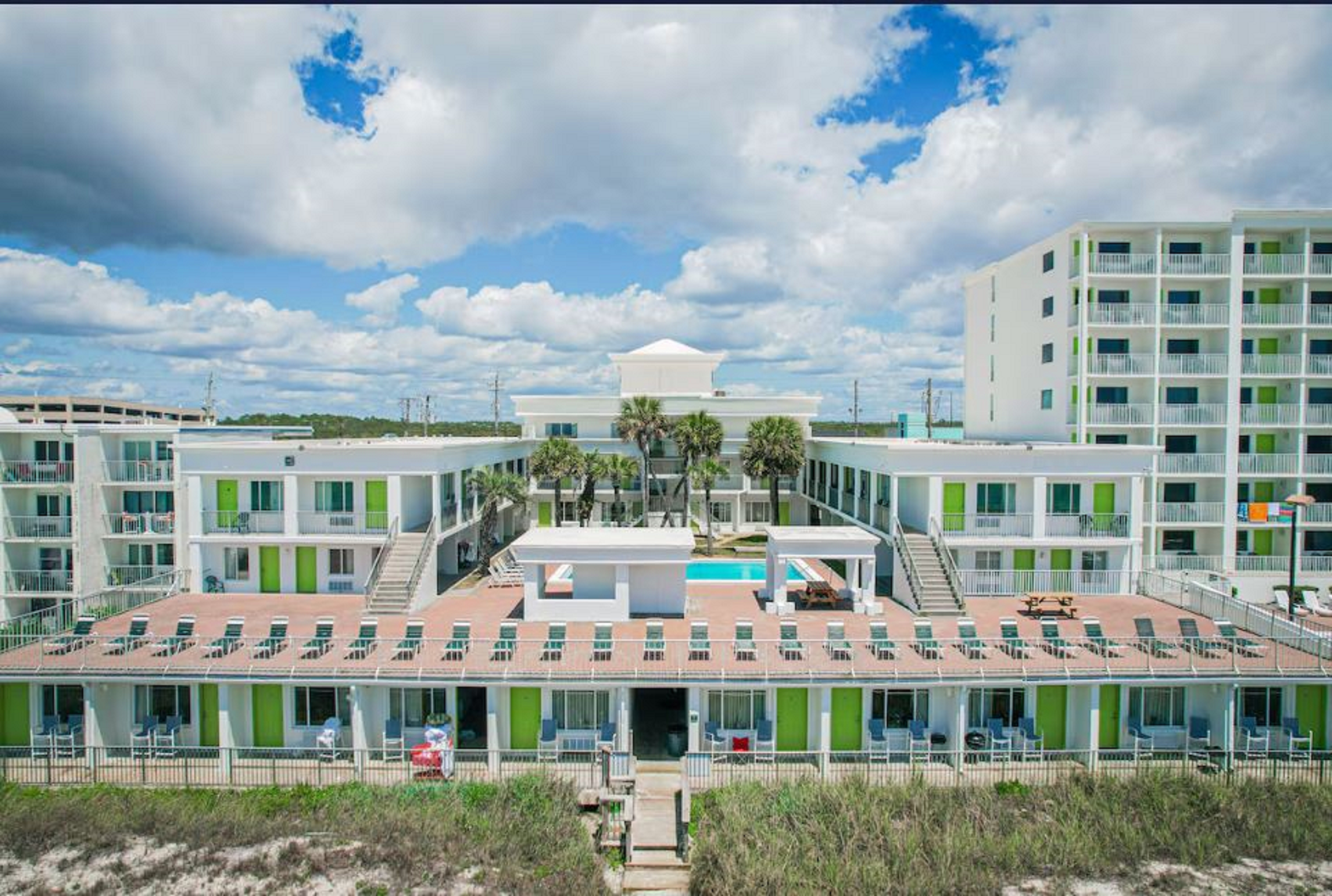 The Flamingo Hotel and Tower 6/50