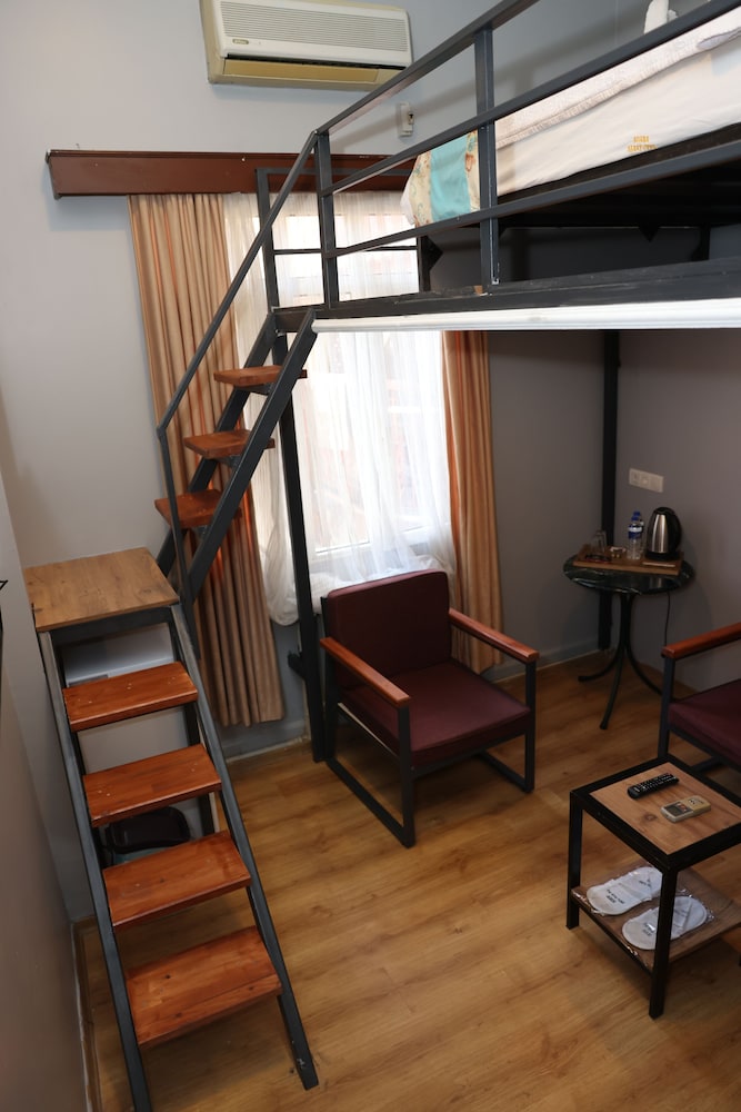 Dunya Otel 28/50