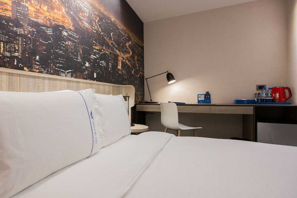 AIRLINE INN KAOHSIUNG STATION 16/65