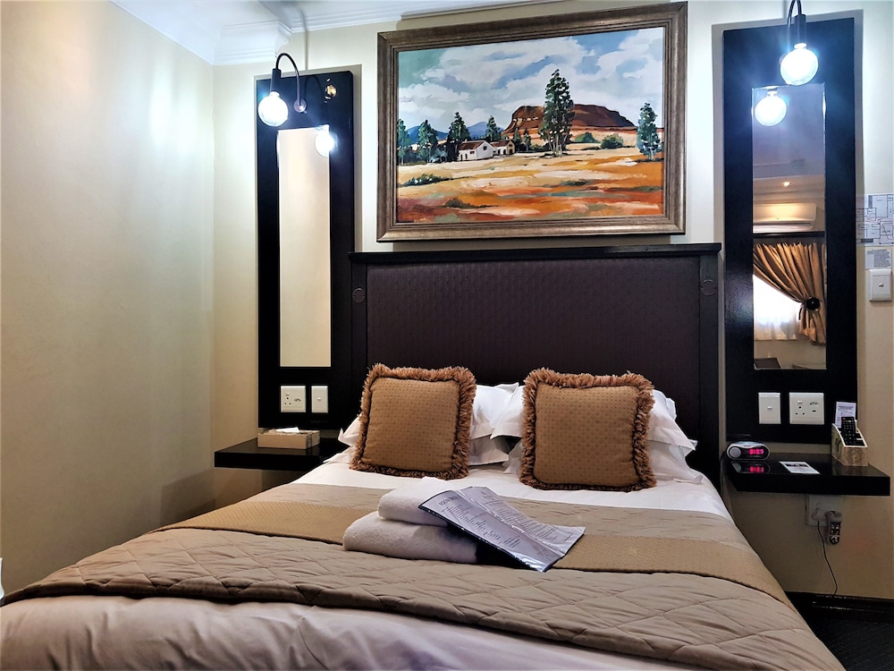 Constantia Manor Guesthouse 32/77