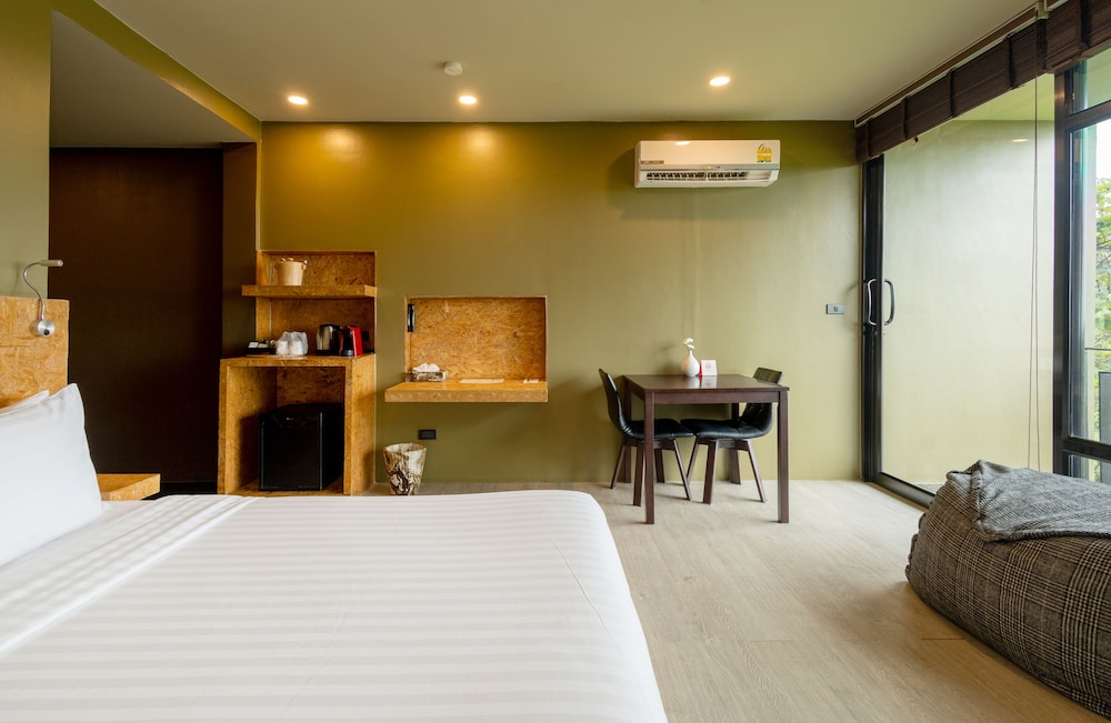THE PAZ KHAO YAI 9/50