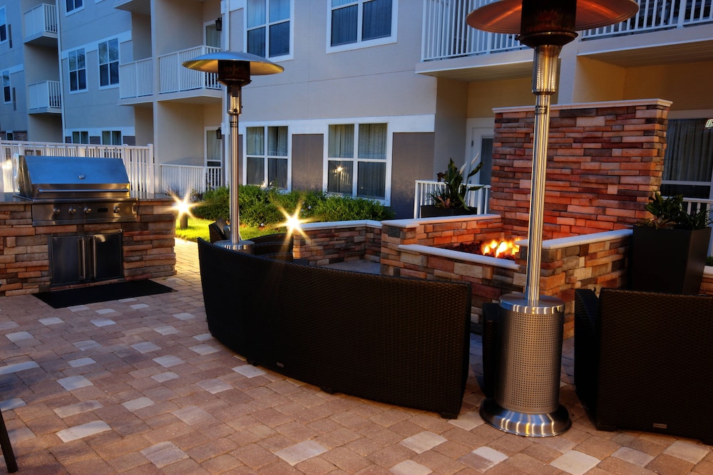 Residence Inn Sebring 4/32