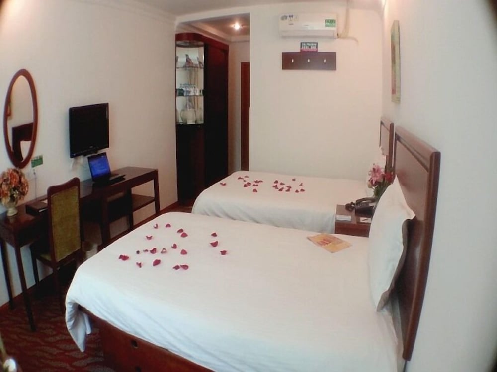 Greentree Inn Shanghai Chongming Bao Town Express Hotel 23/29