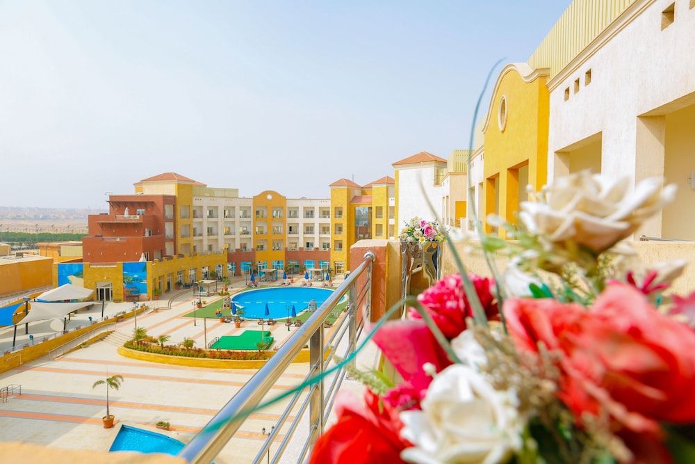 Tolip Family Park Hotel 69/74