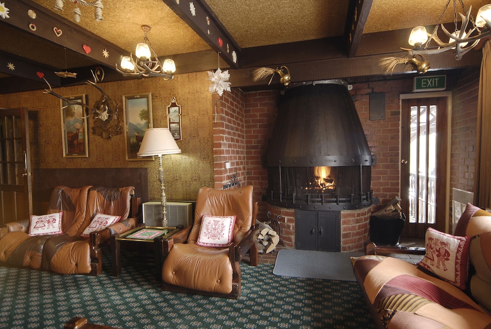 KARELIA ALPINE LODGE 37/56