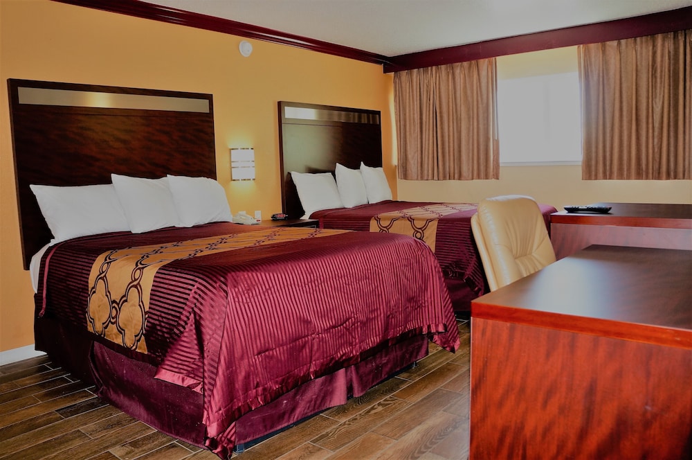 Americas Deluxe Inn 9/32