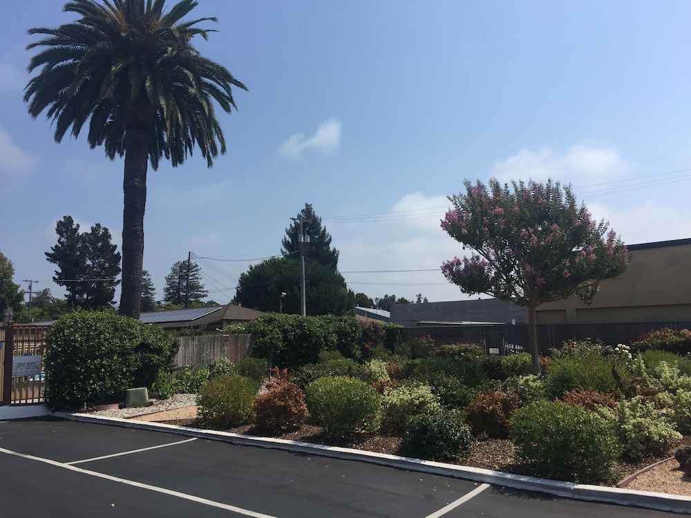 Hitching Post Studios Inn 38/63