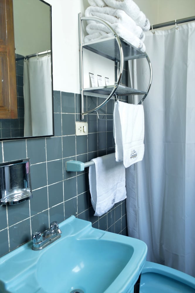 Las Mercedes Hostal Residencial 15/68