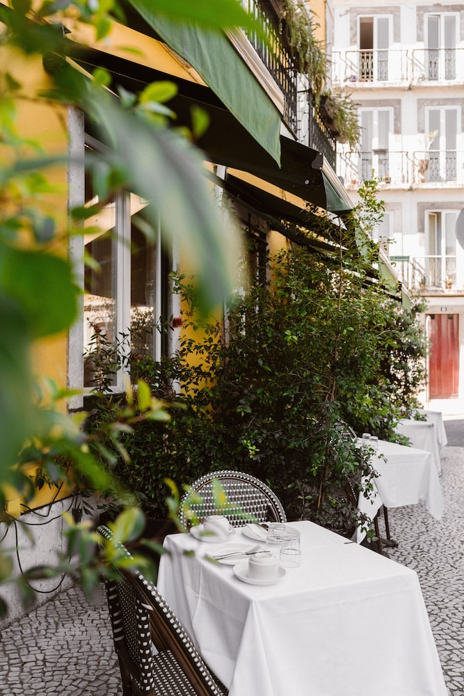 Alegria A Lisbon Boutique Hotel 62/64