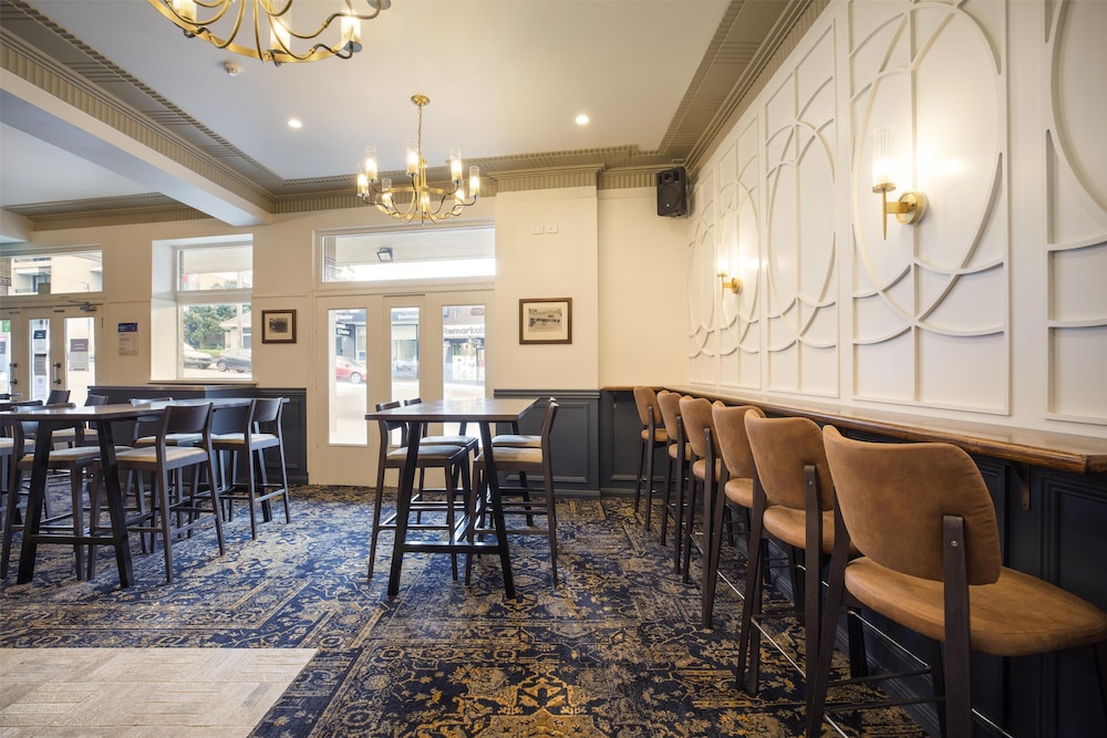 Pymble Hotel 43/50