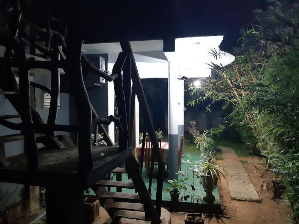 Sigiriya Danu Homestay 36/41