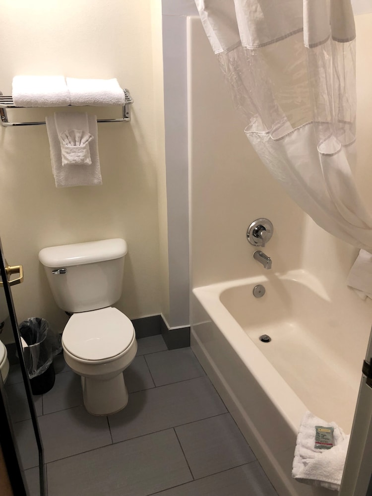 Best Western Yellowstone Crossing 13/43
