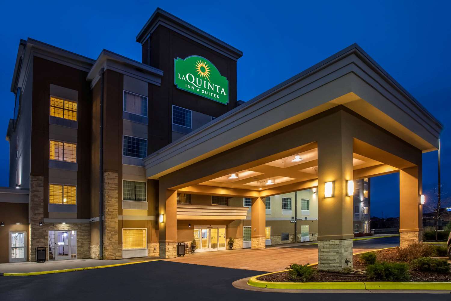 La Quinta Inn & Suites by Wyndham Rochester Mayo Clinic S 1/27