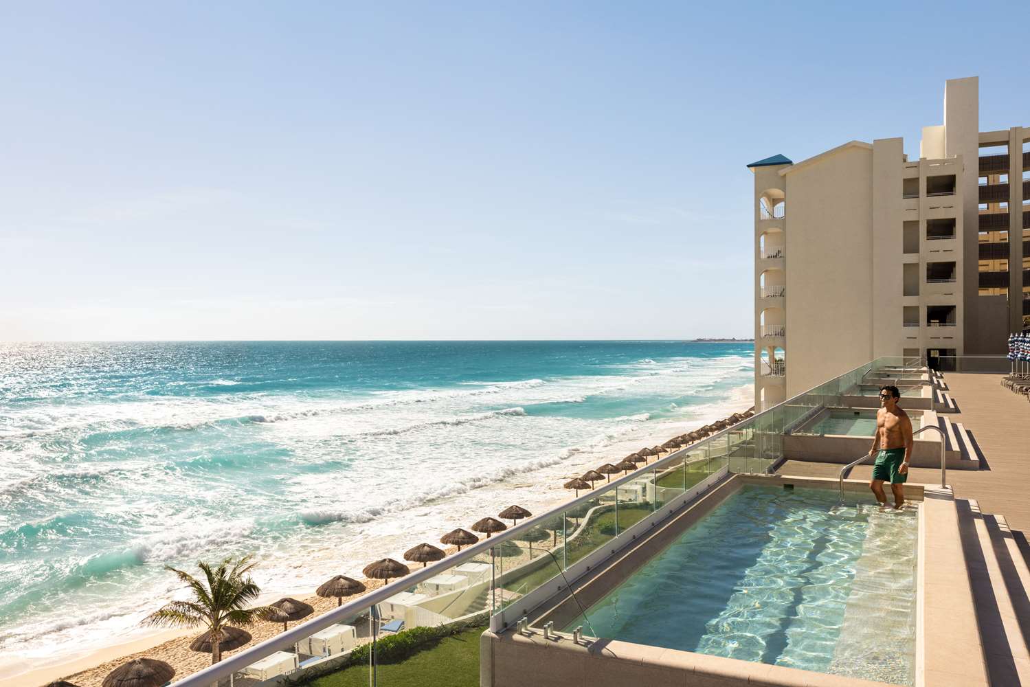 Hilton Cancun Mar Caribe All Inclusive Resort 44/50