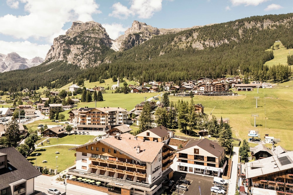 Hotel Ladinia 45/50