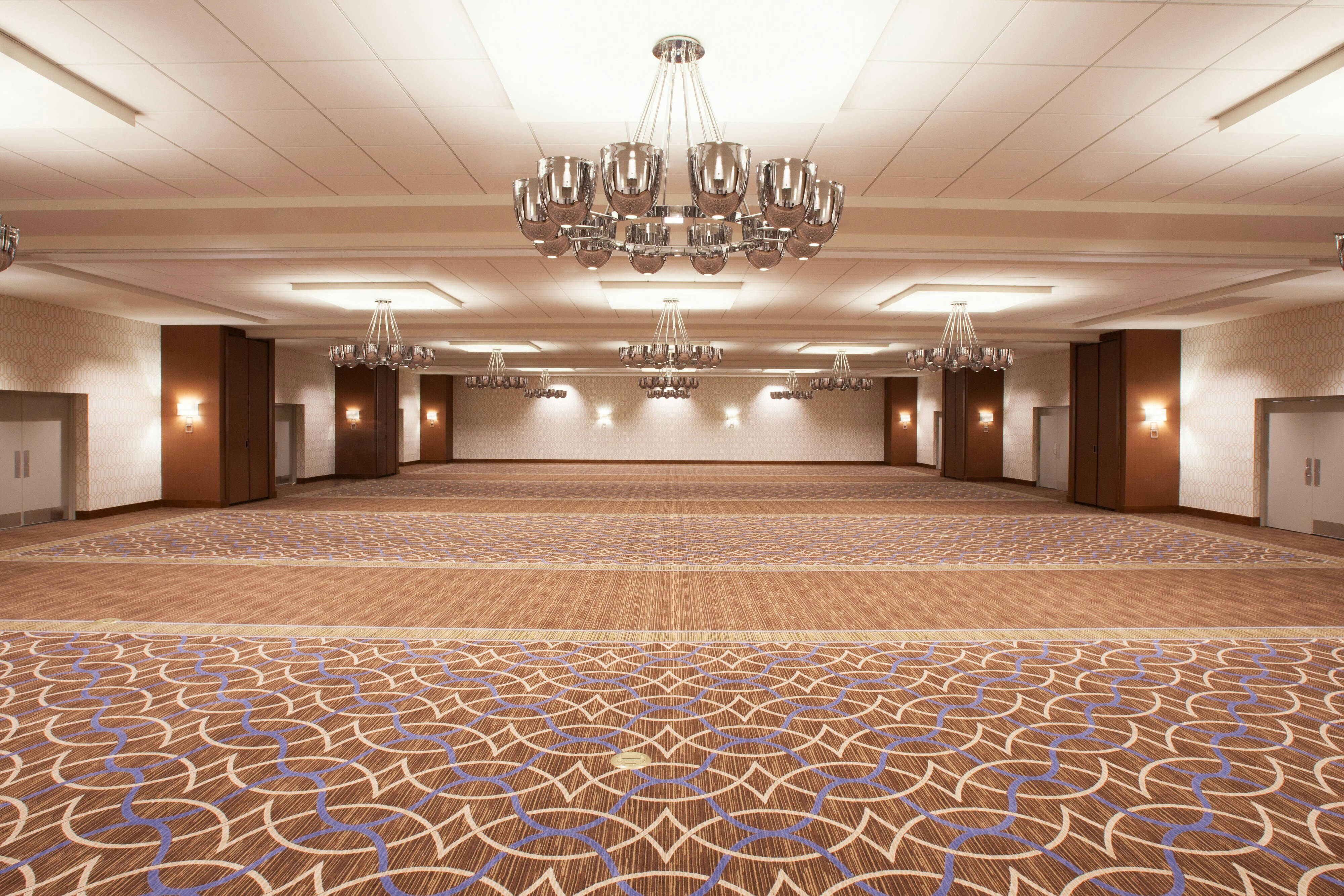 Lobby at Sheraton Pittsburgh Airport Hotel, CORAOPOLIS - PA