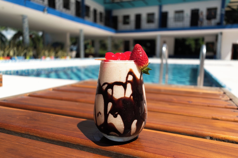 Hotel Villa Alicia 41/50