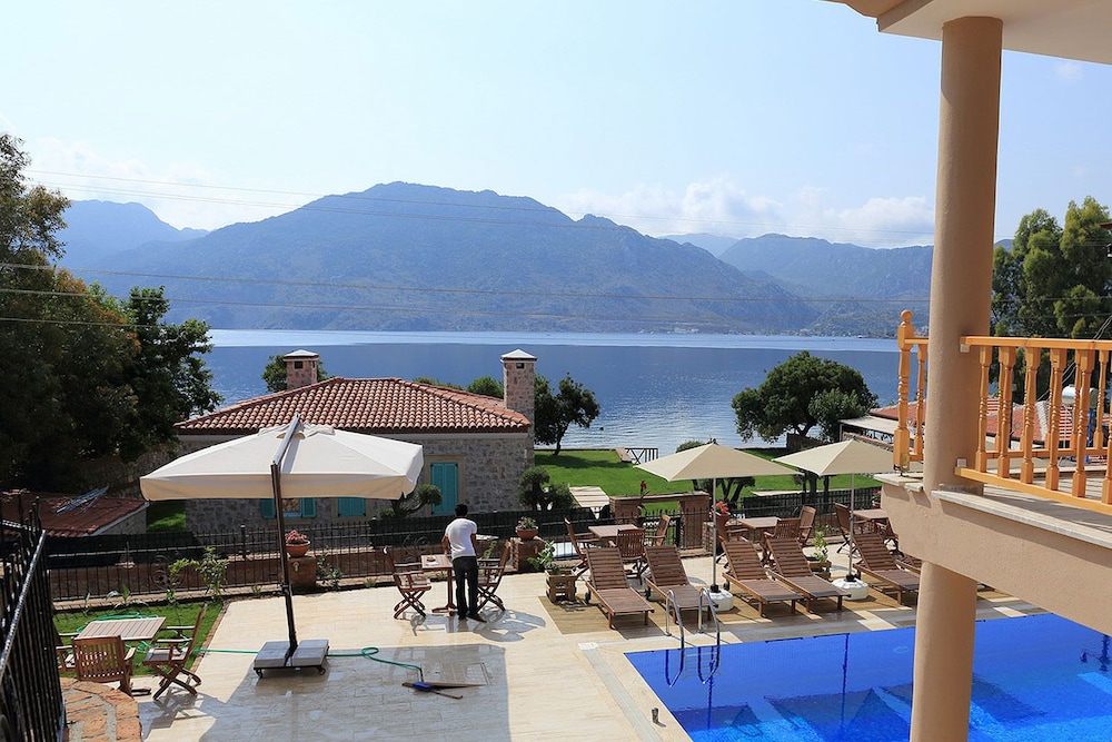Portakal Hotel Selimiye 35/39