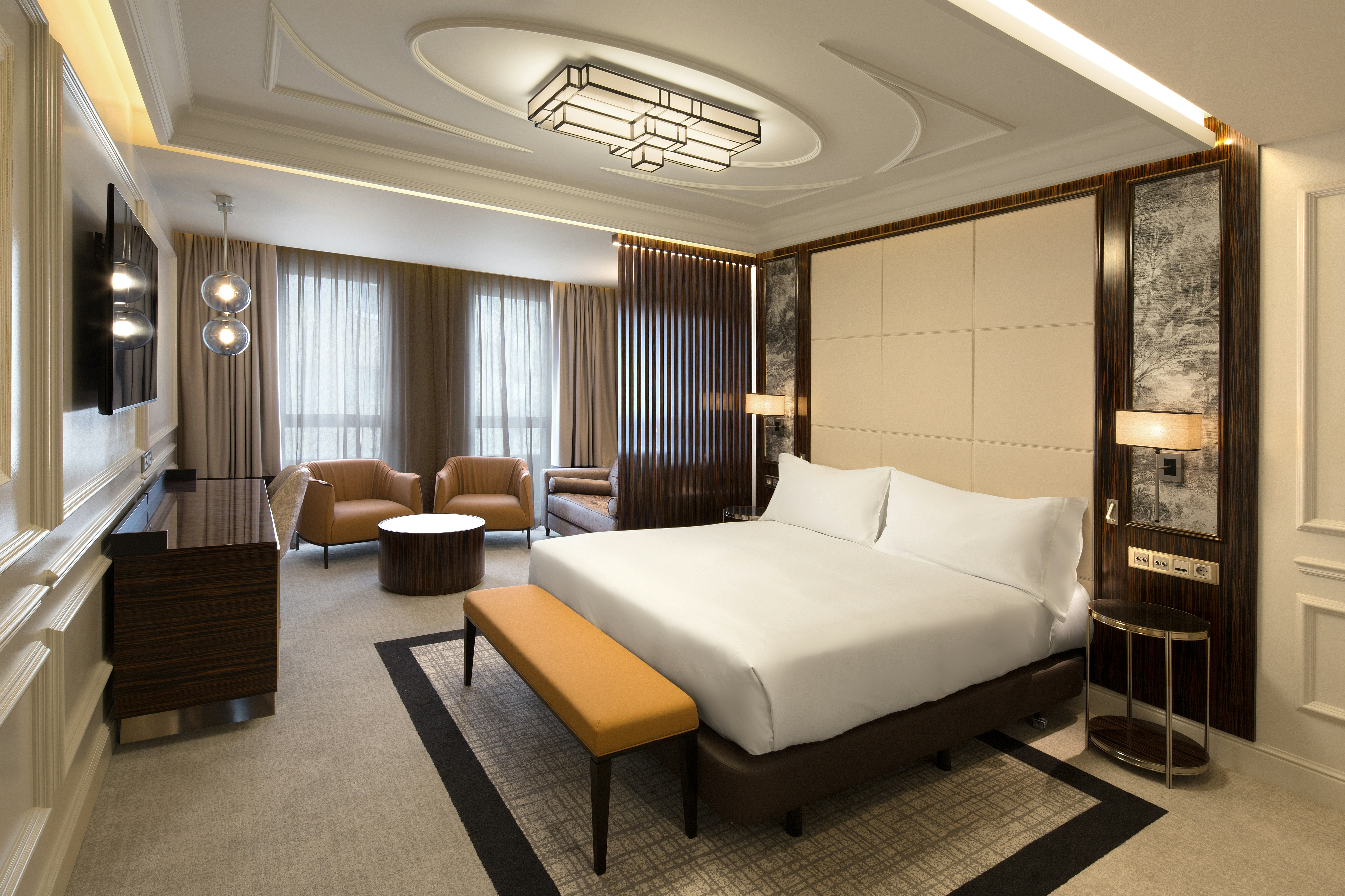 ROOM, KING BED, ACCESSIBLE