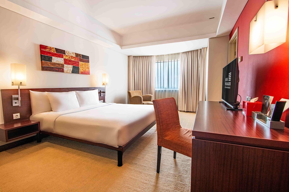 Deluxe King Size Room