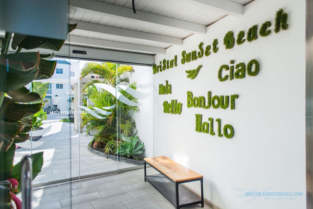 Bristol Sunset Beach 7/58