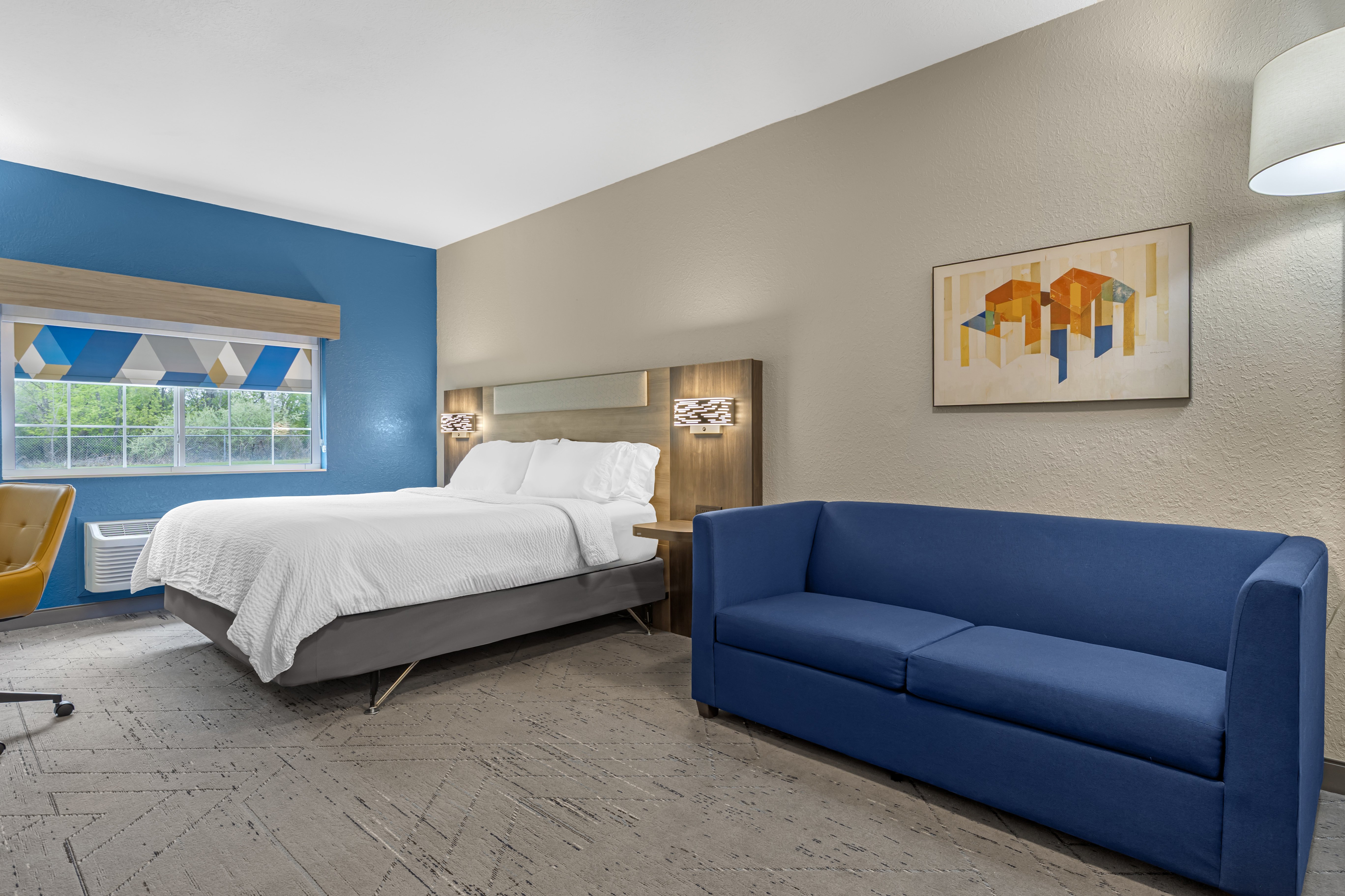 Holiday Inn Express Hotel Suites Charlotte 19/44