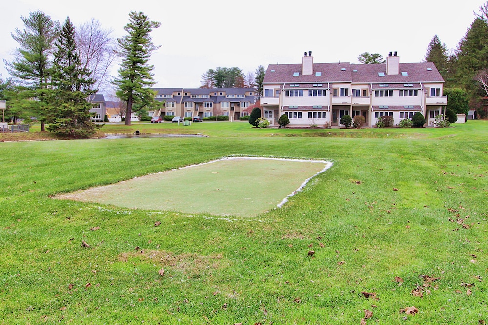 The Ponds At Foxhollow 59/61