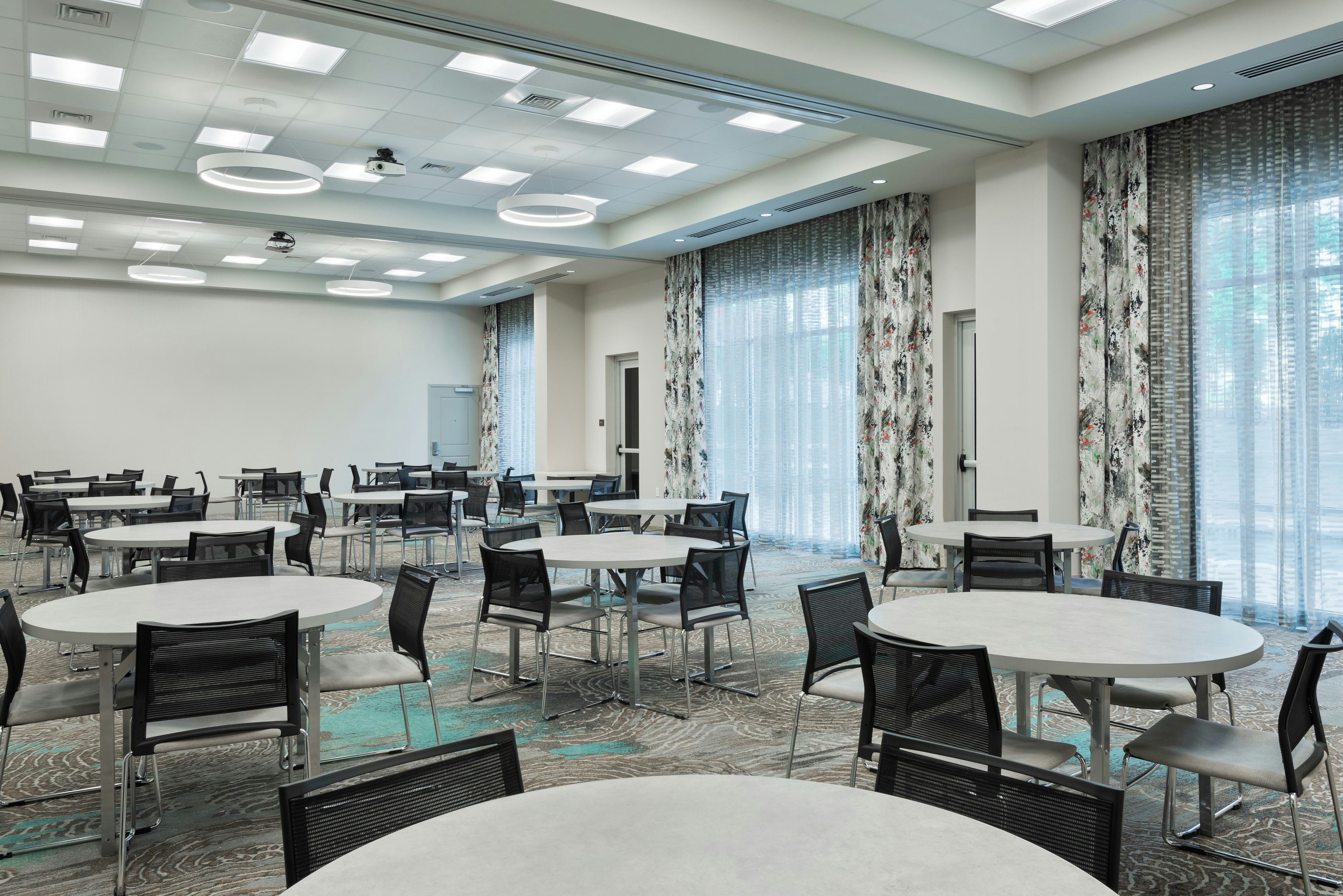 Hampton Inn & Suites Atlanta Buckhead Place Ga 25/44