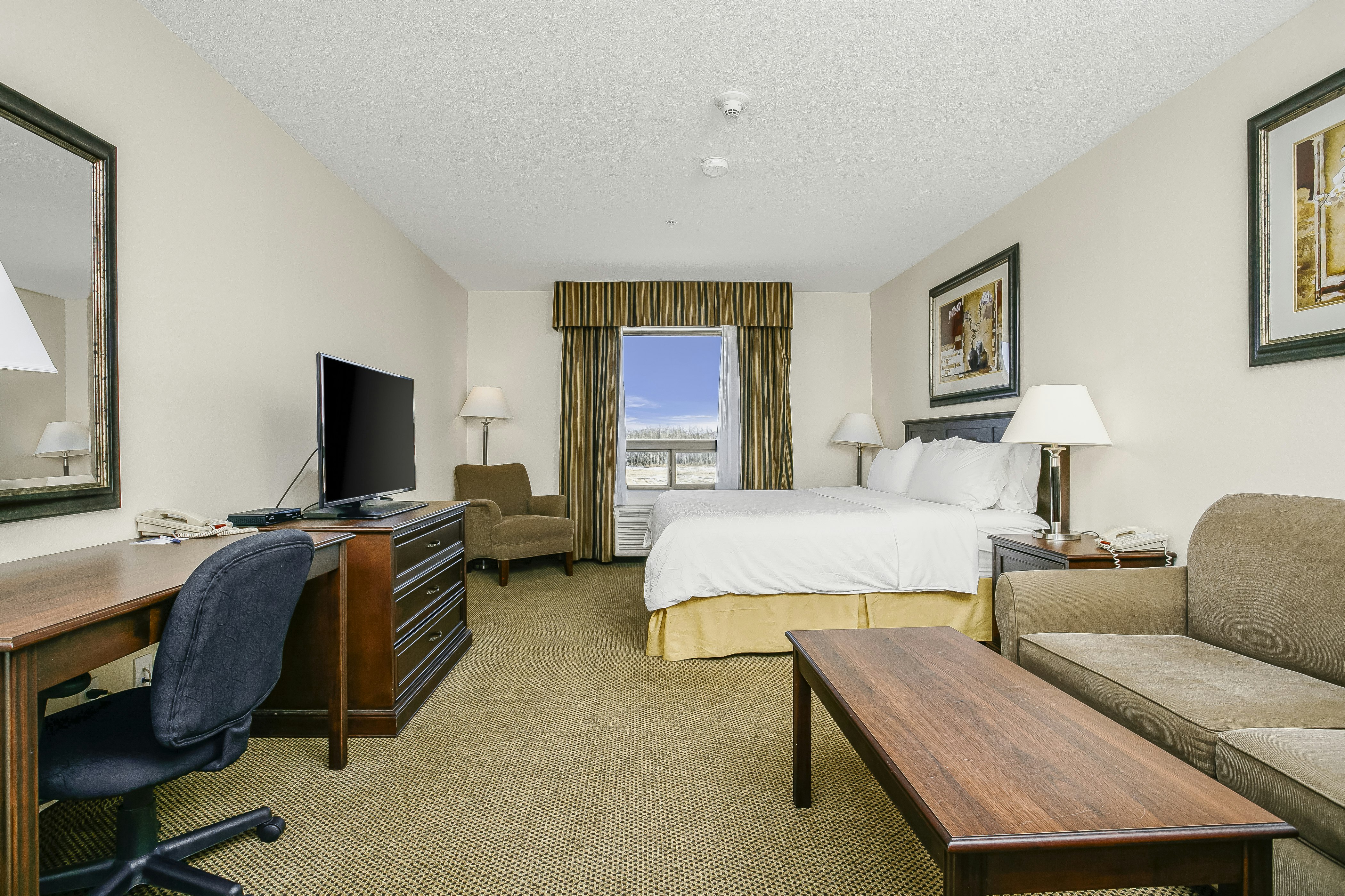Leisure, King Bed
