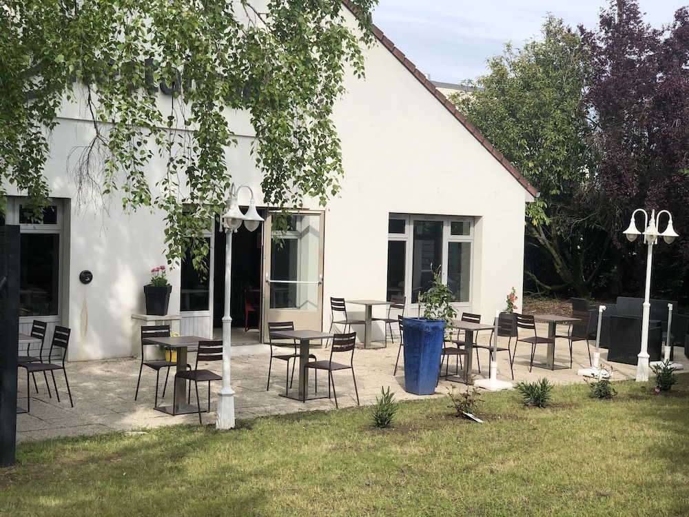 Hotel Campanile Montargis Amilly 2/64