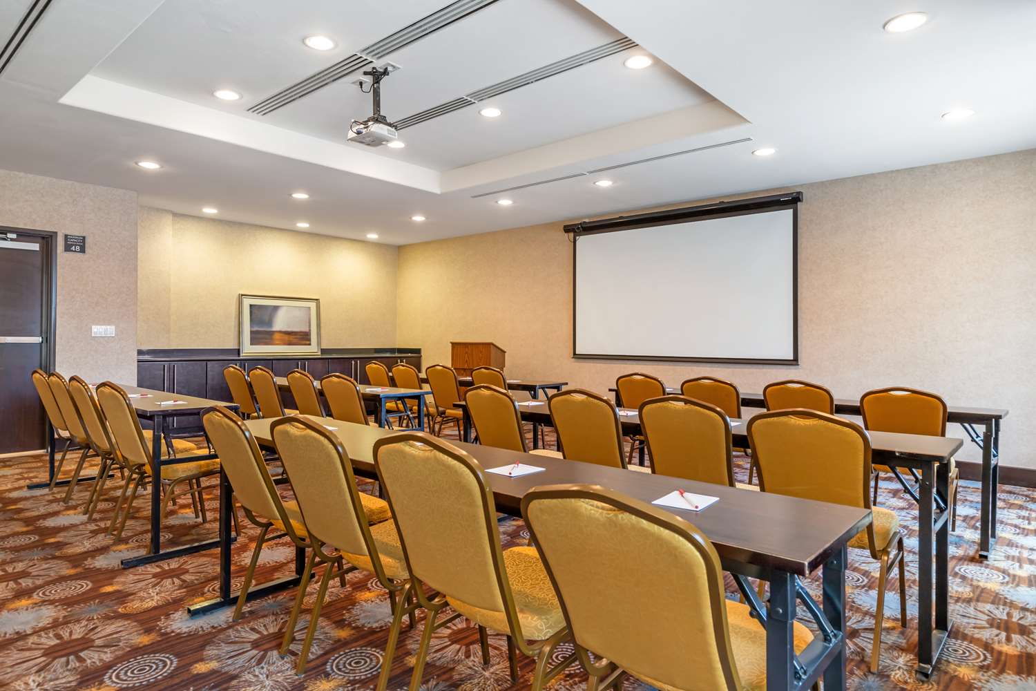 Best Western Plus Lytle Inn and Suites 24/29