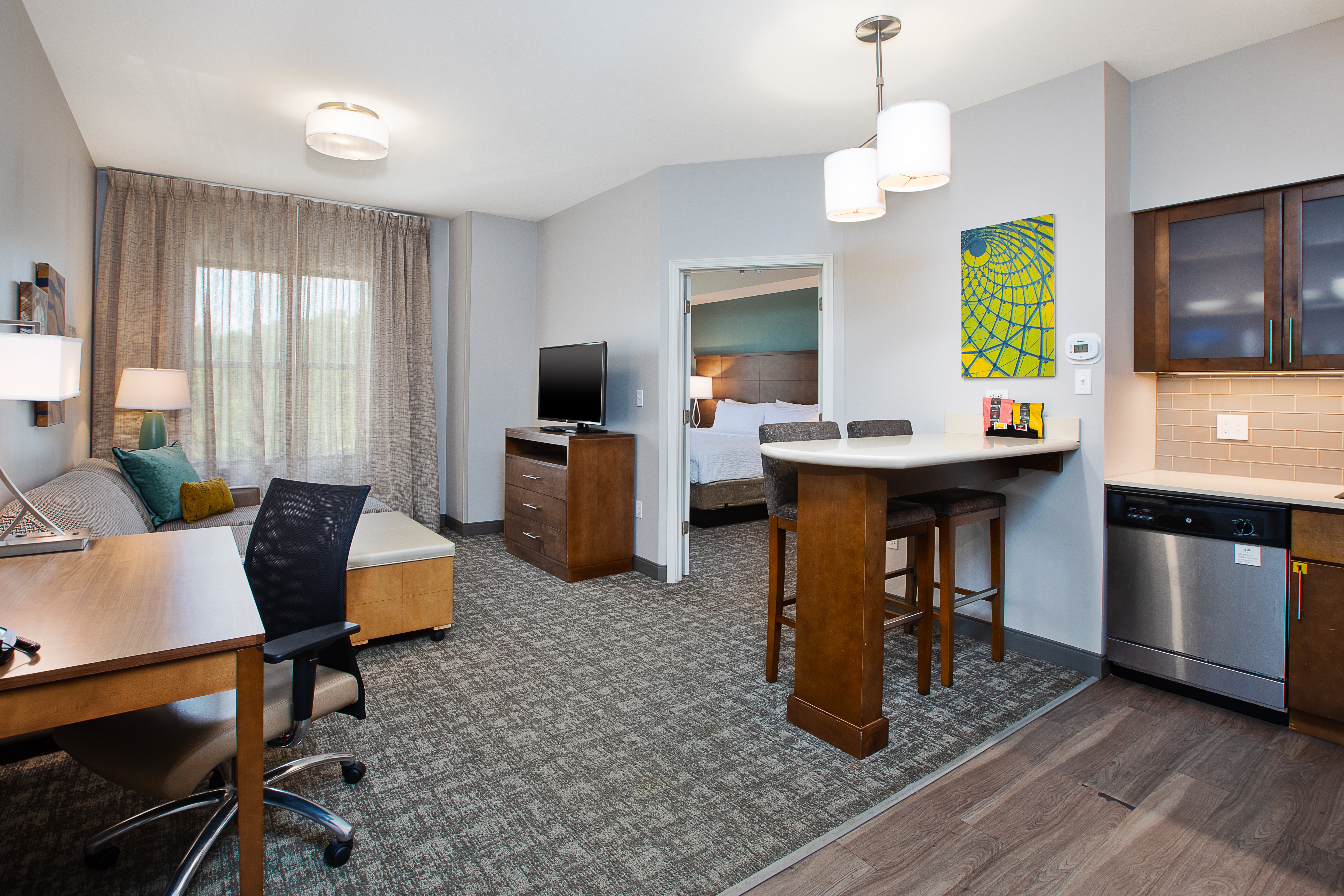 Staybridge Suites Auburn Hills 37/43