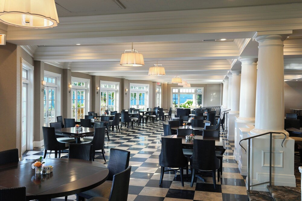 The Inn At Bay Harbor Autograph Collection 35/50