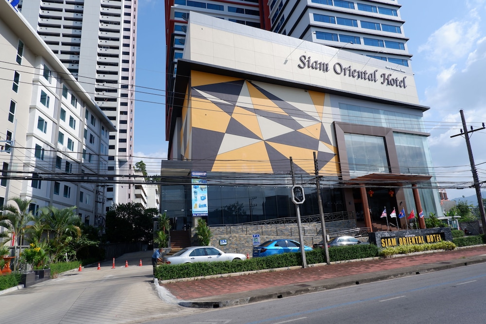 Siam Oriental Hotel 61/69