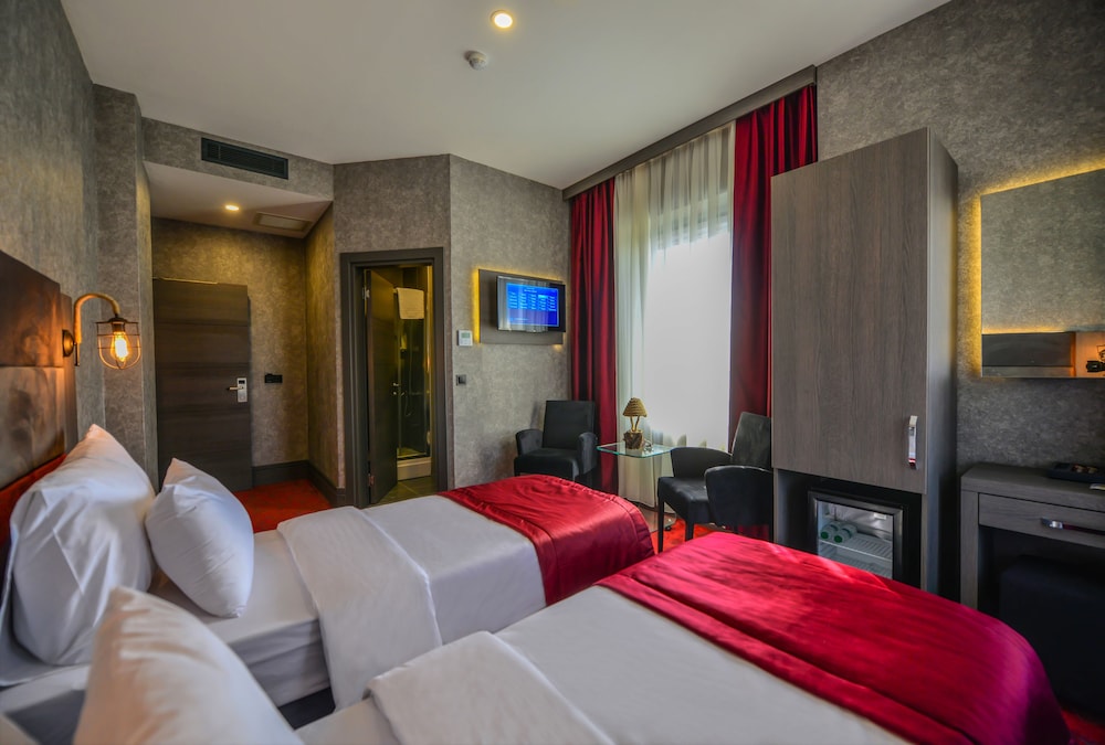 A11 Atasehir 14/48