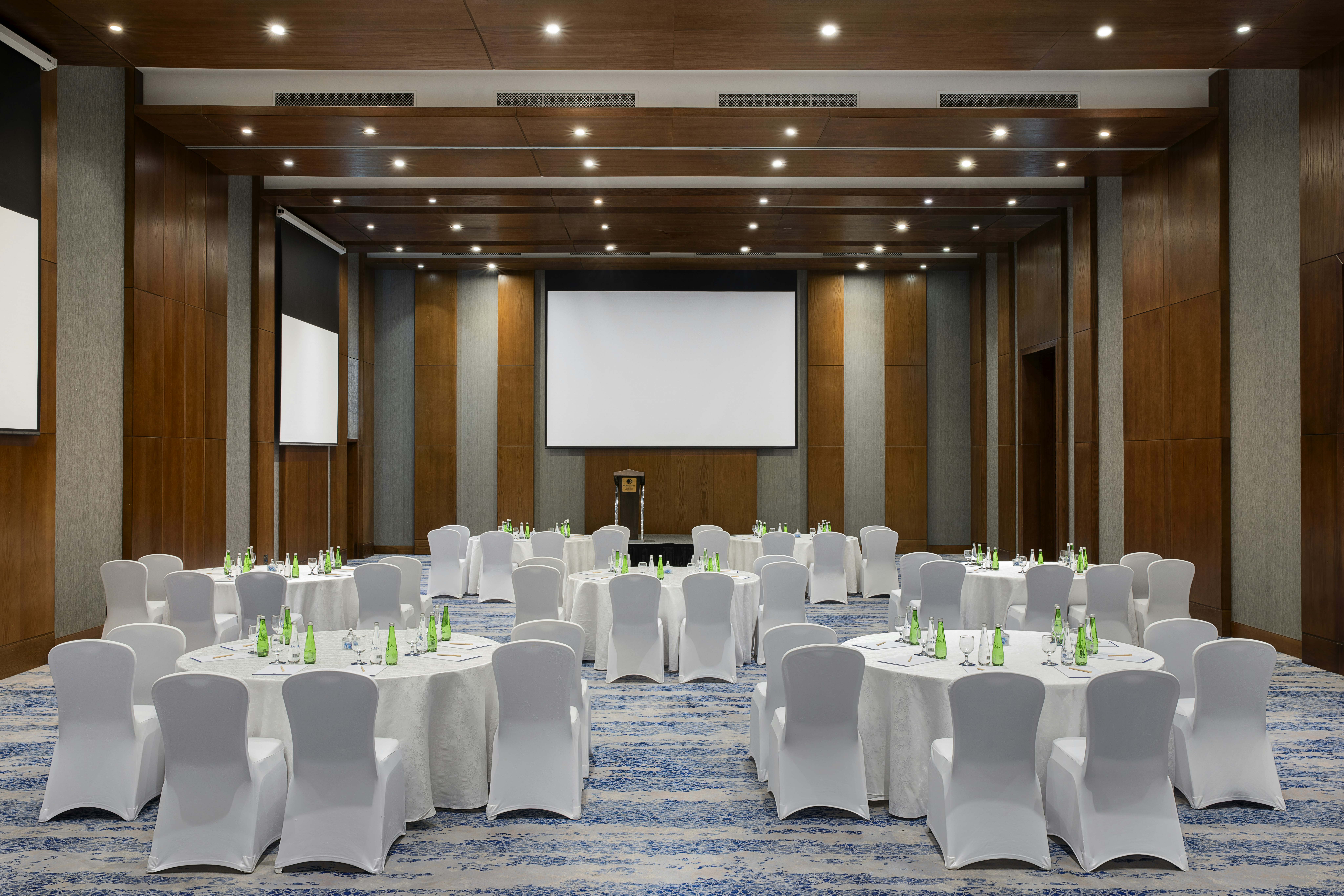 Double Tree by Hilton Resort and Spa Marjan Island 36/50